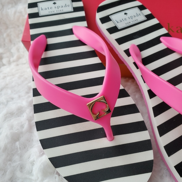 Kate Spade Gulabi stripe flip flops, - Picture 2 of 7